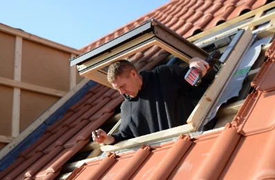 Pose de fenêtres de toit Velux à Cadillon
